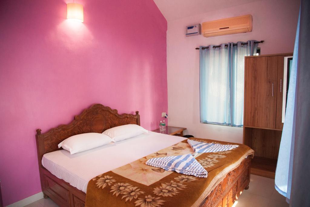 Guest House The Sunset Мандрем Экстерьер фото